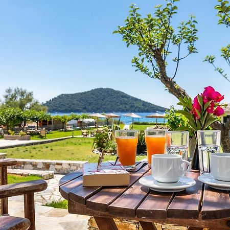 Milia Beach Apartments Paralia Milia ภายนอก รูปภาพ
