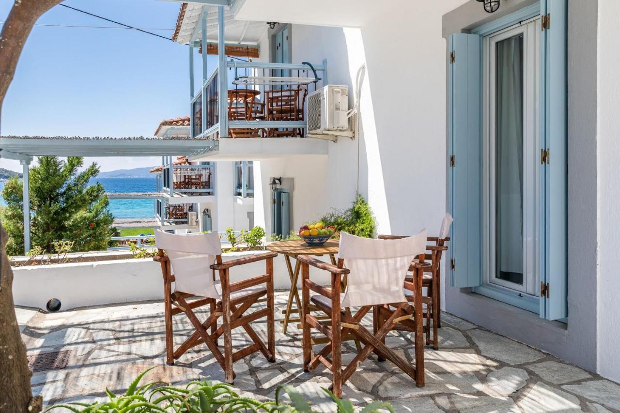 Milia Beach Apartments Paralia Milia ภายนอก รูปภาพ
