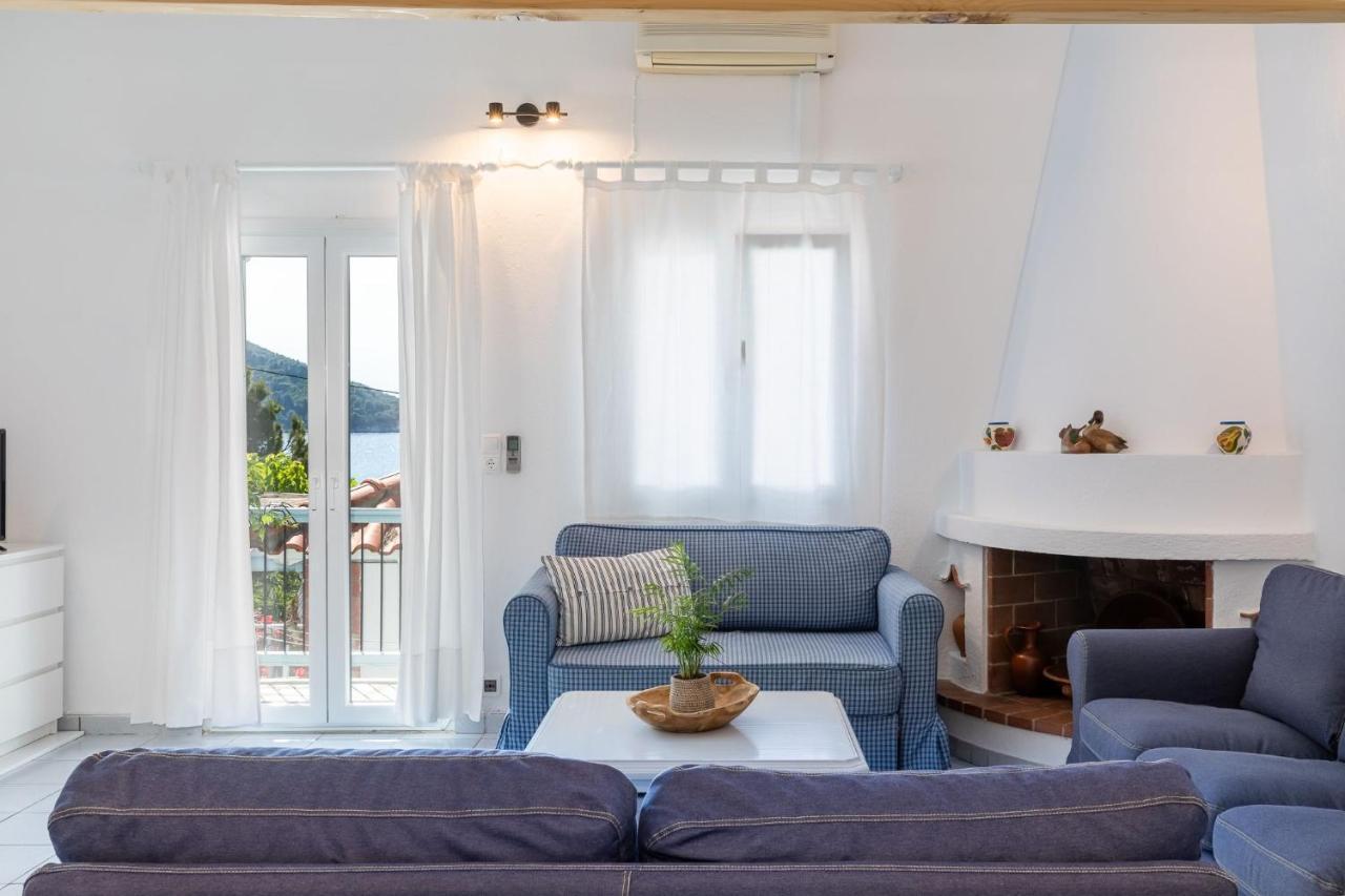 Milia Beach Apartments Paralia Milia ภายนอก รูปภาพ