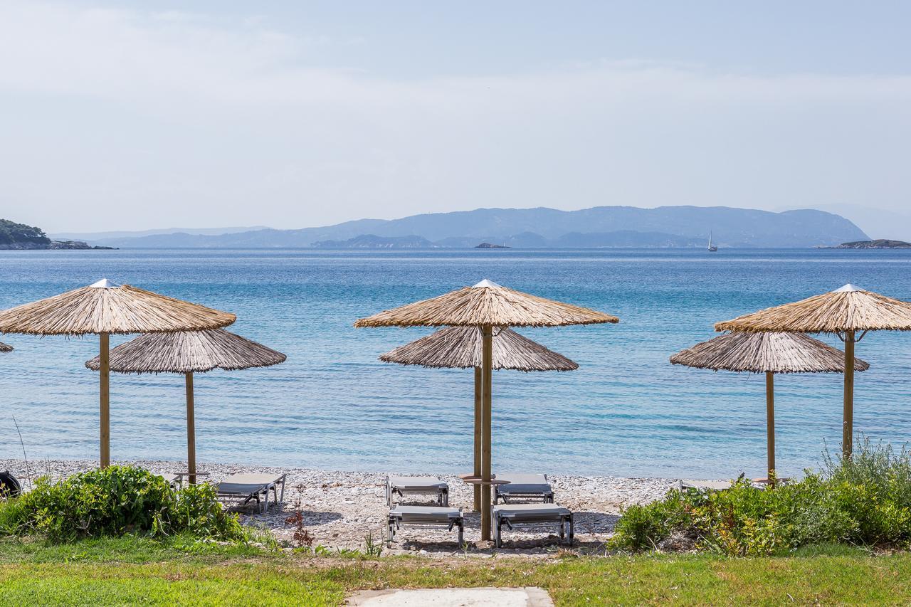 Milia Beach Apartments Paralia Milia ภายนอก รูปภาพ